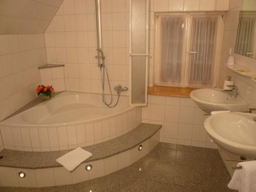 Elektro-Hotel Rosenhaus Gmbh เฟลแบร์ท ภายนอก รูปภาพ